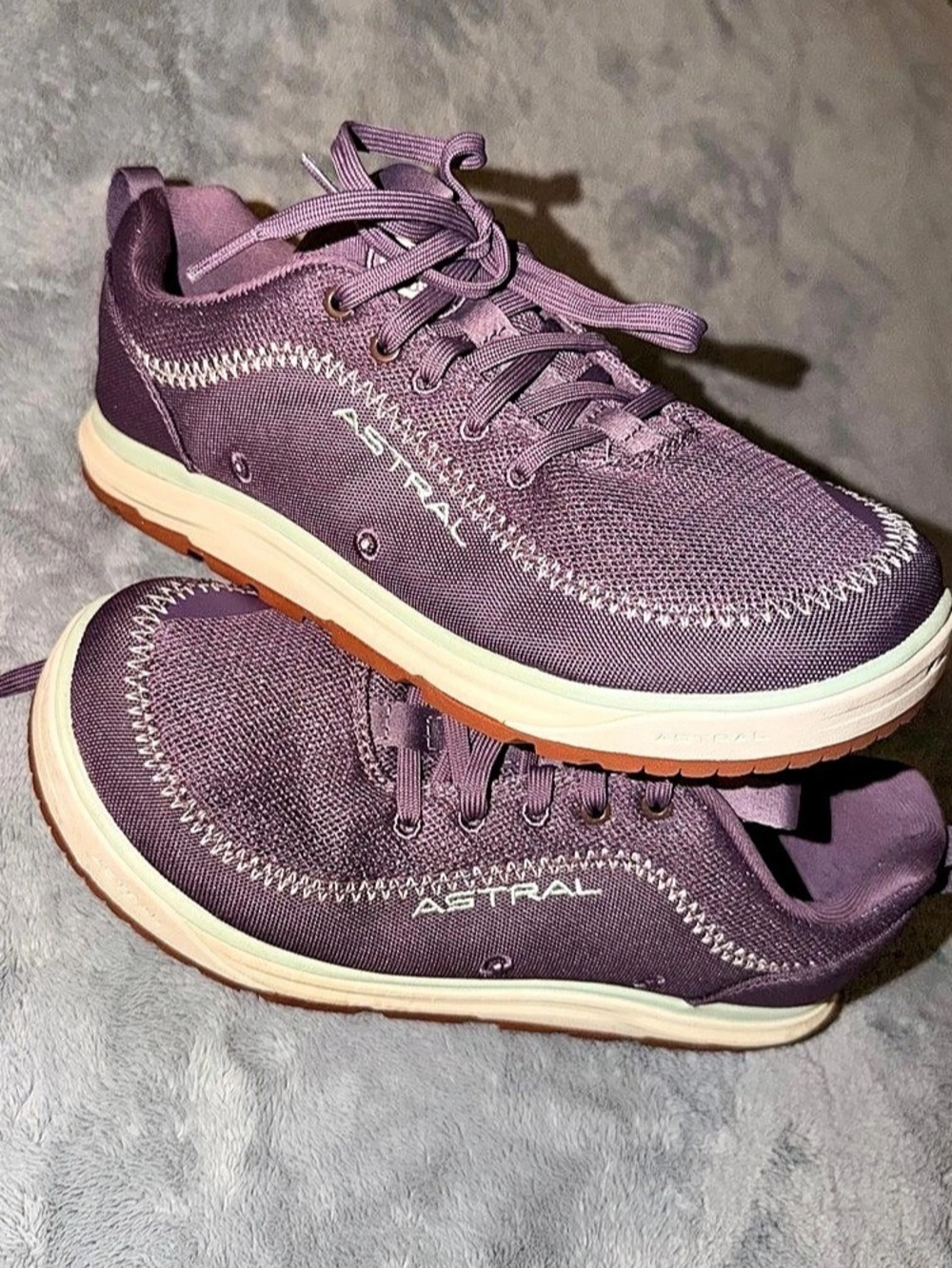 Astral Brewer 3.0 Water Shoes in Purple & Green US 6